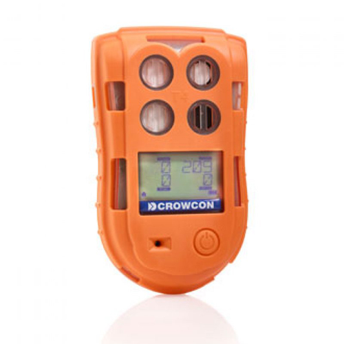 This device detects four gases: LEL, O2, CO, and H2S. It has a 2-year warranty, comes with a charging cradle and PSU, and has an 18-hour battery life. It has a rugged design, drop tested to 4 meters, and is water and dust resistant to IP65 and IP67. It has dedicated sensors for each gas, an Audible 95dB alarm, and vibrating alerts.
